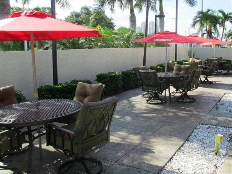 Holiday Inn - Fort Myers - Downtown Area By Ihg Bagian luar foto