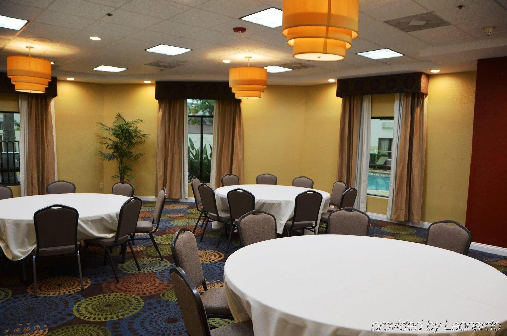 Holiday Inn - Fort Myers - Downtown Area By Ihg Bagian luar foto