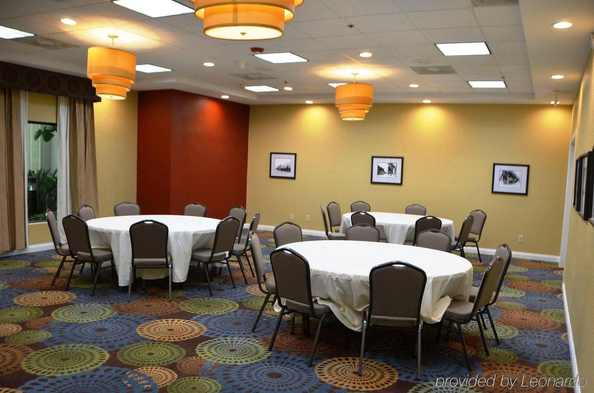 Holiday Inn - Fort Myers - Downtown Area By Ihg Bagian luar foto