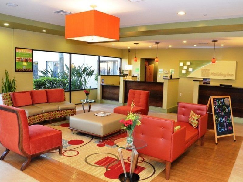 Holiday Inn - Fort Myers - Downtown Area By Ihg Bagian luar foto